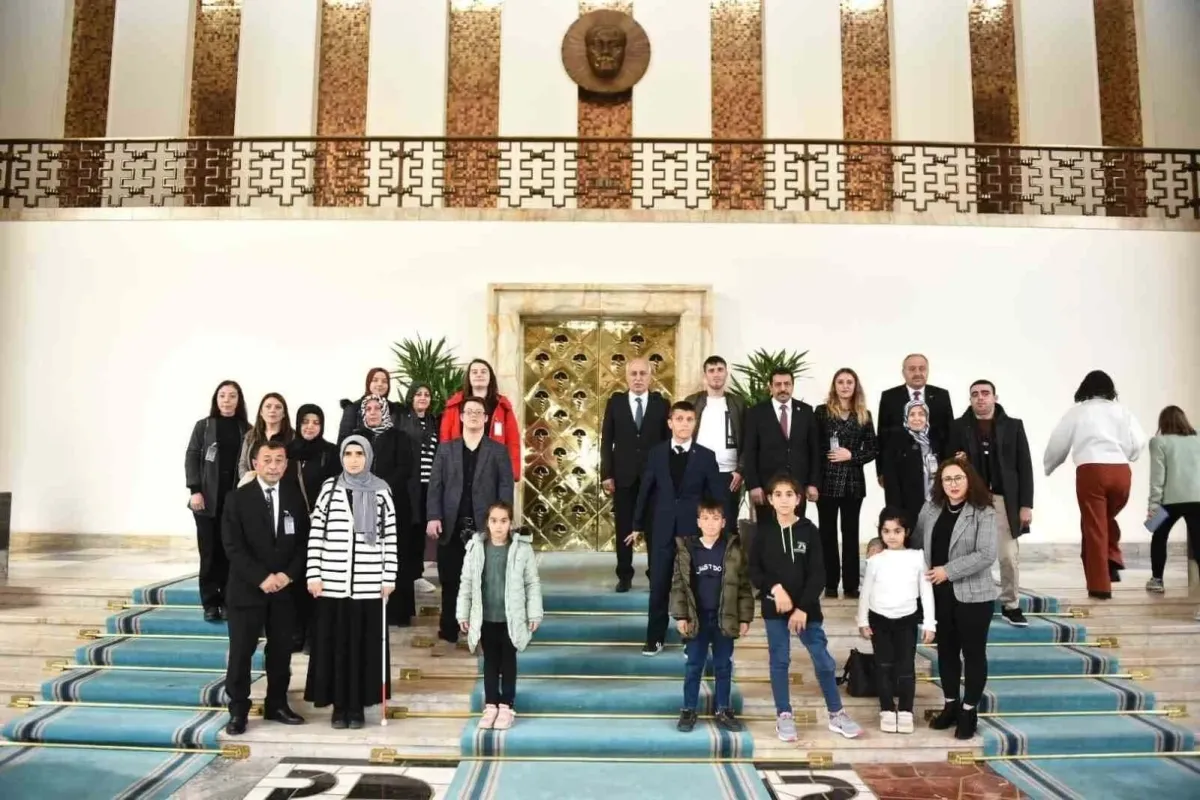 Engelli öğrenciler, TBMMde ağırlandı
