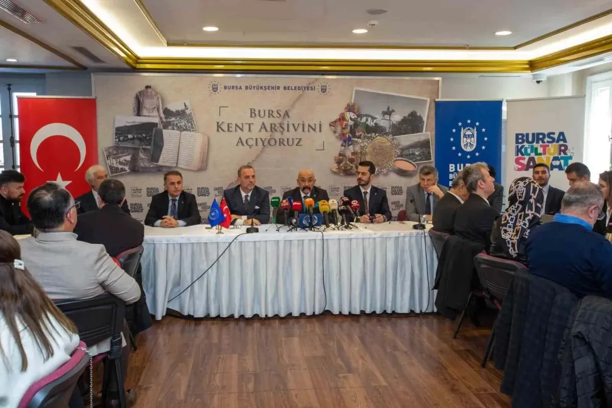 Bursanın dijital kent arşivi halka açıldı