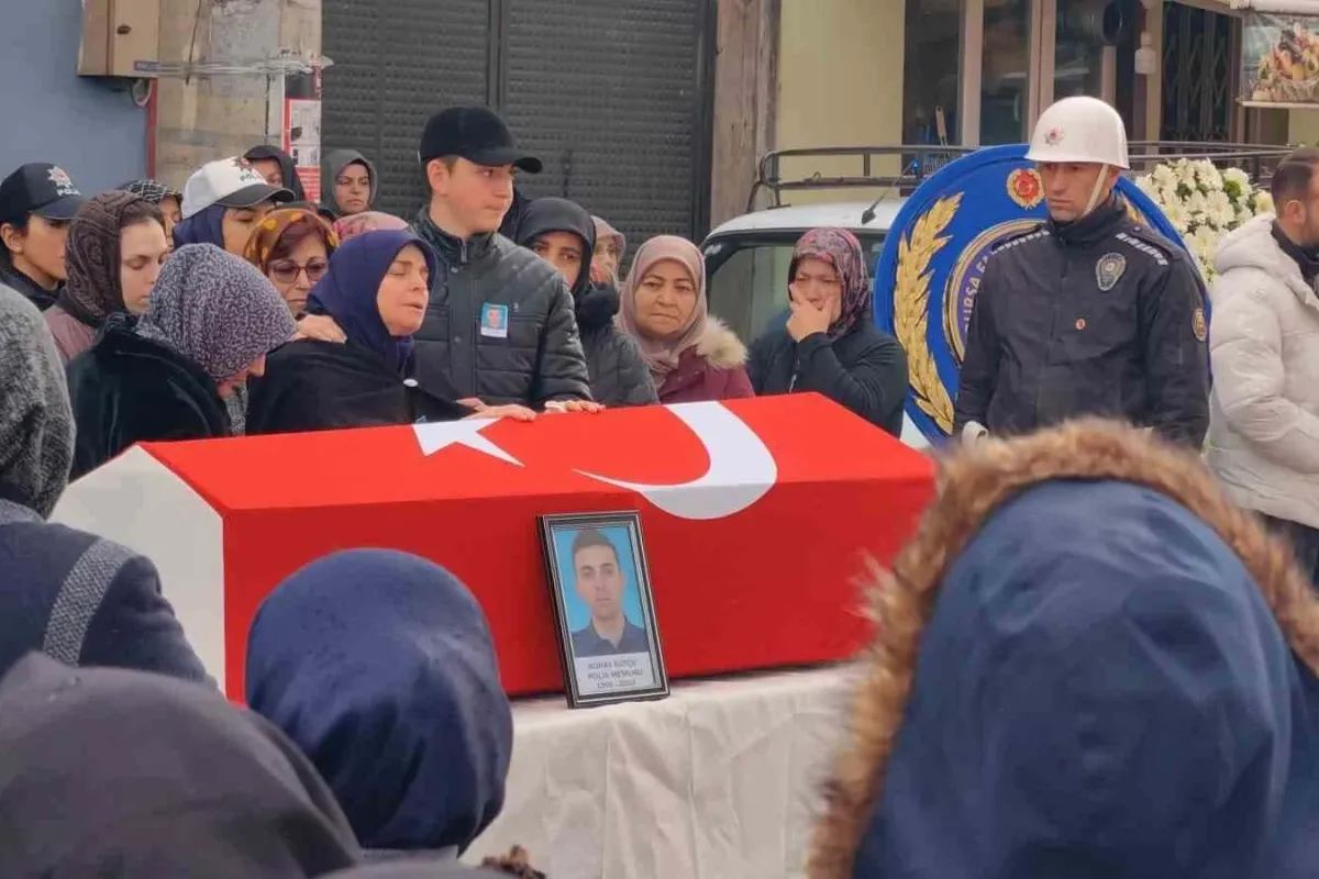 Cumhurbaşkanlığı koruma görevlisi polis son yolculuğa uğurlandı