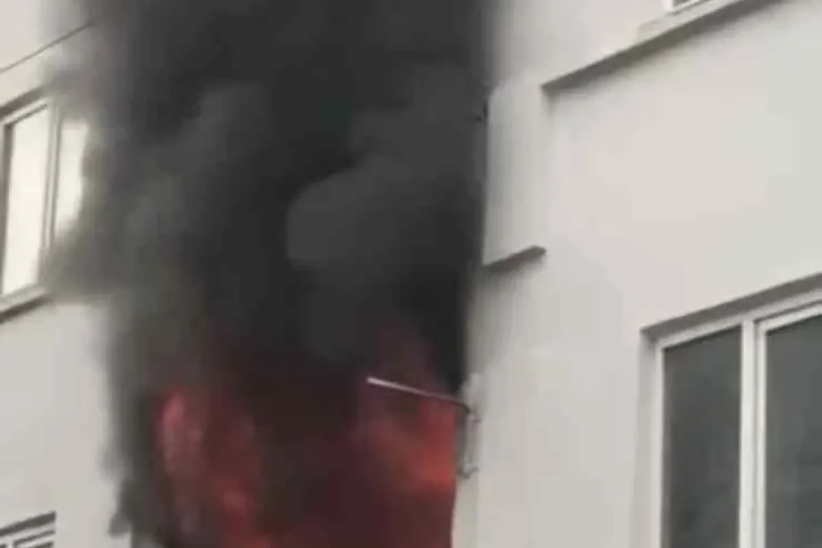Bursada mutfaktaki yemek daireyi yaktı