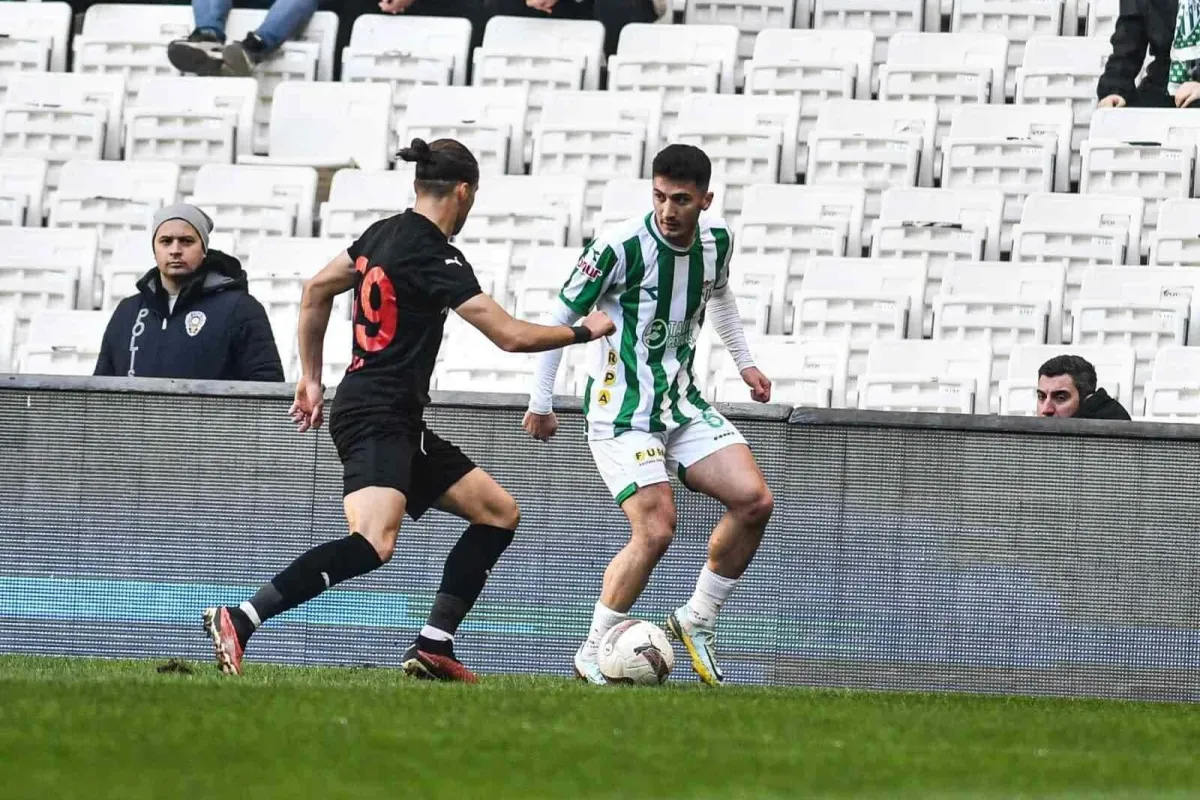 Vanspor-Bursaspor maçı pazartesi gününe ertelendi