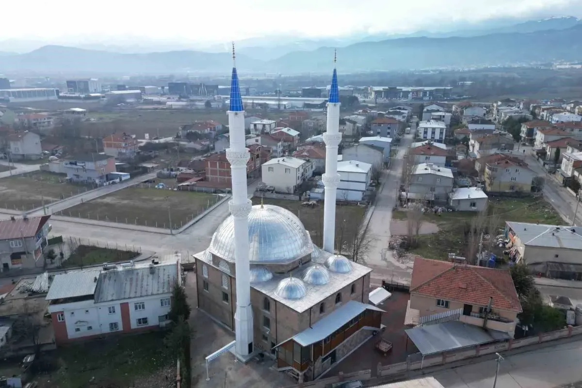 Mevlana cami dualarla açıldı