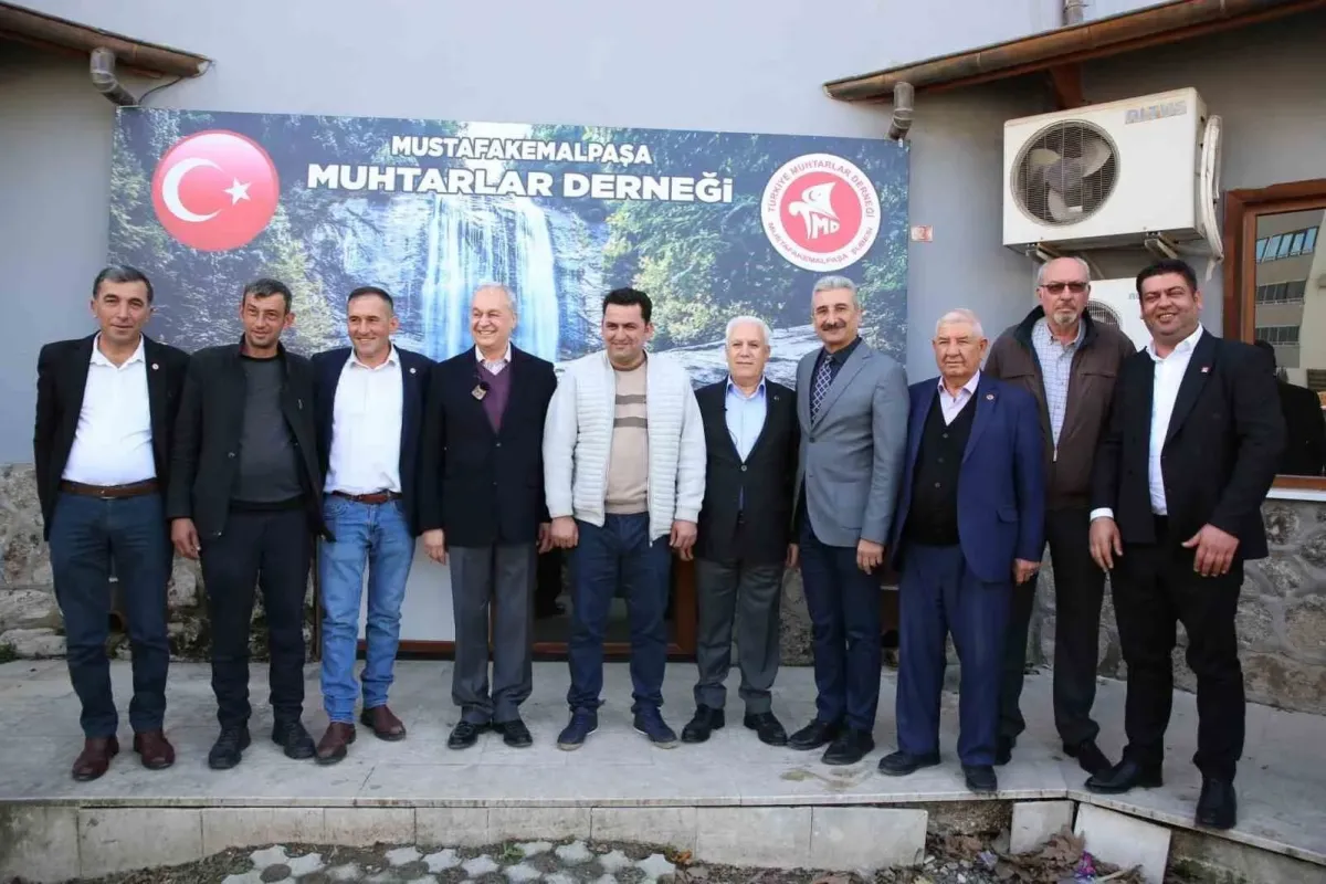 Bursa Büyükşehir Belediye Başkan Adayı Bozbey: Muhtarlar mahallerinde yapılanlardan haberdar olmalı
