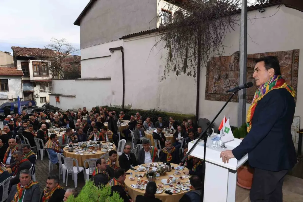 Dündar: Bu seçimlerden de millet olarak güçlenerek çıkacağız