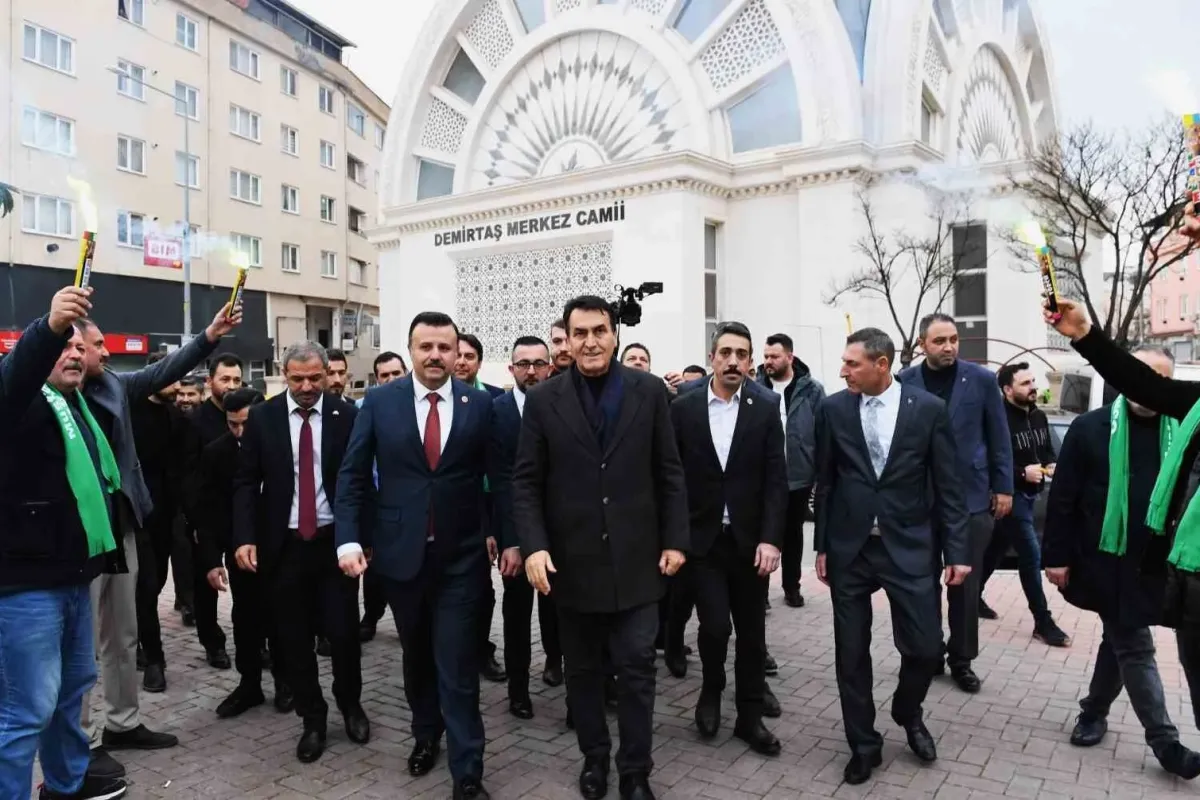 Demirtaşta Başkan Dündara büyük destek