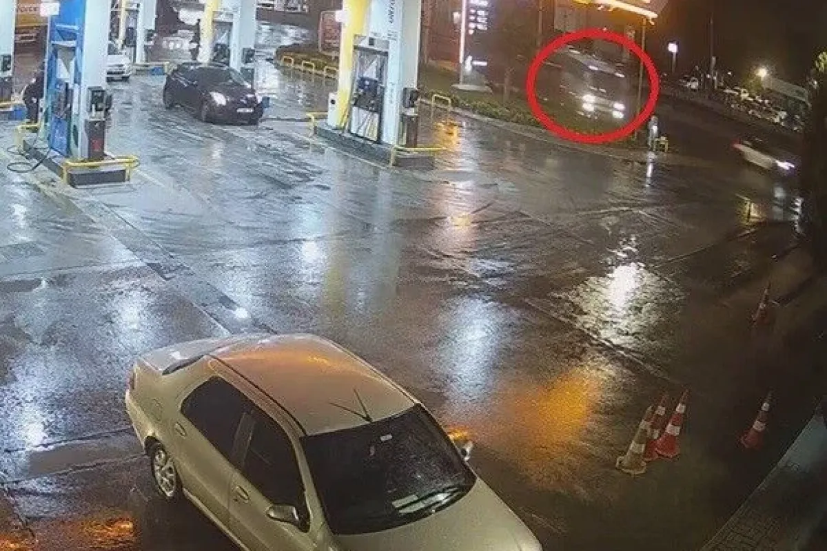 Bursada turistleri taşıyan midibüs kazasının yeni görüntüleri ortaya çıktı