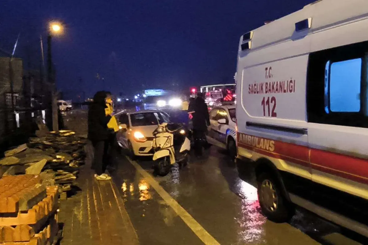 Alanyurt Yolu'nda Kaza: Motosiklet Sürücüsü Yaralandı