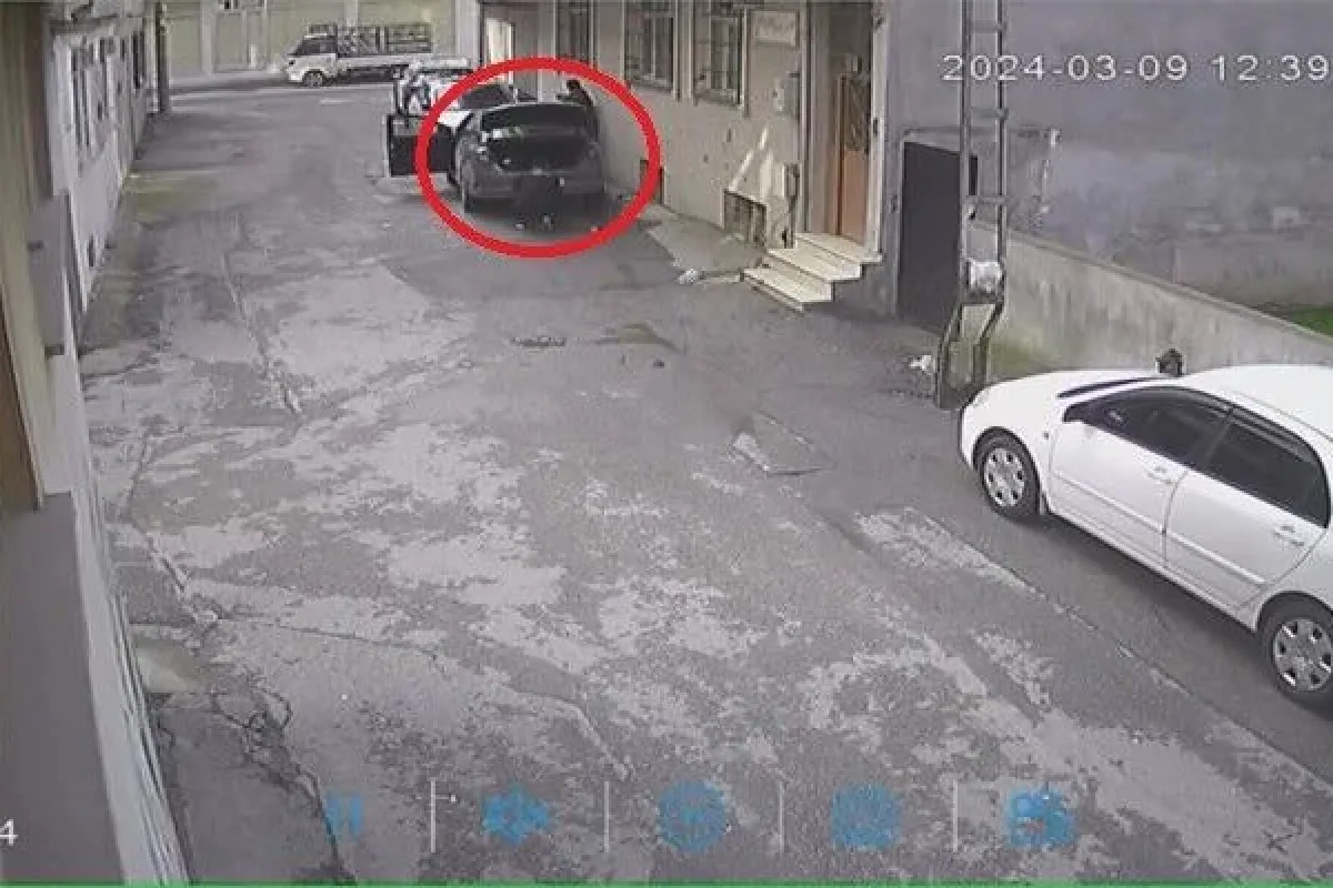Kumar borcu yüzünden kuyumcu soydular