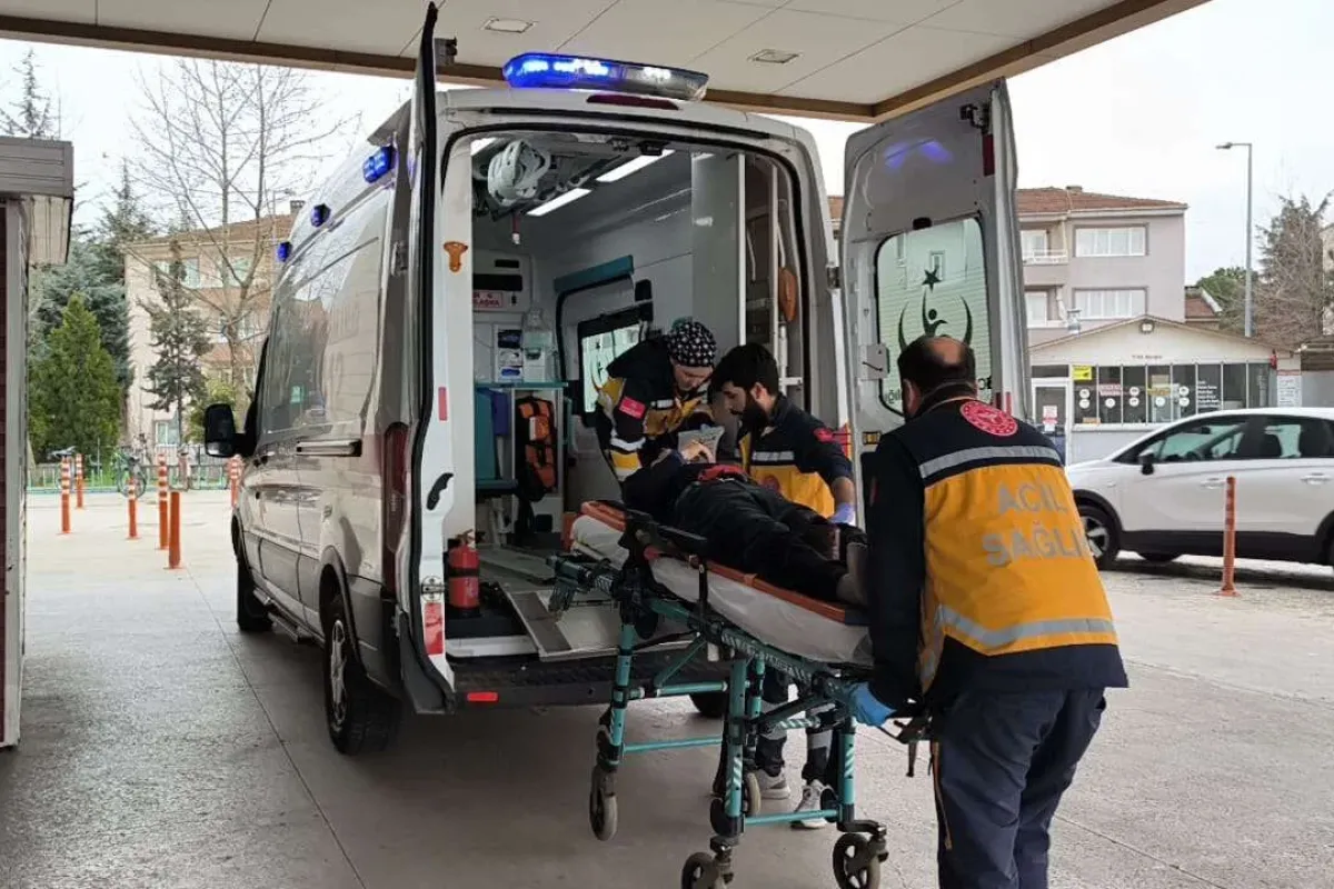 Abisini döverek hastanelik etti