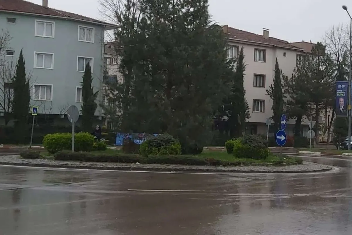 Siyasi partilere ilçe seçim kurulu dur dedi