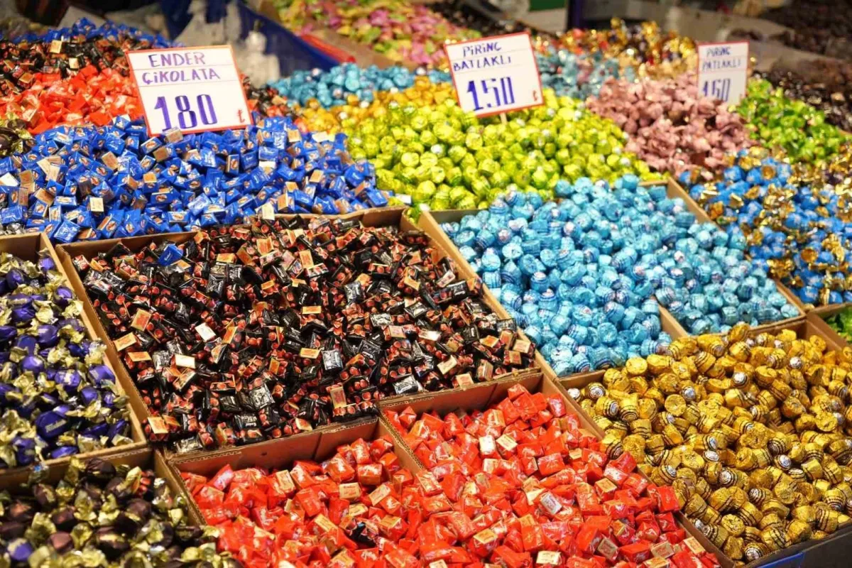 Bayram şekerleri tezgahlardaki yerini aldı! Fiyatlar ne kadar?