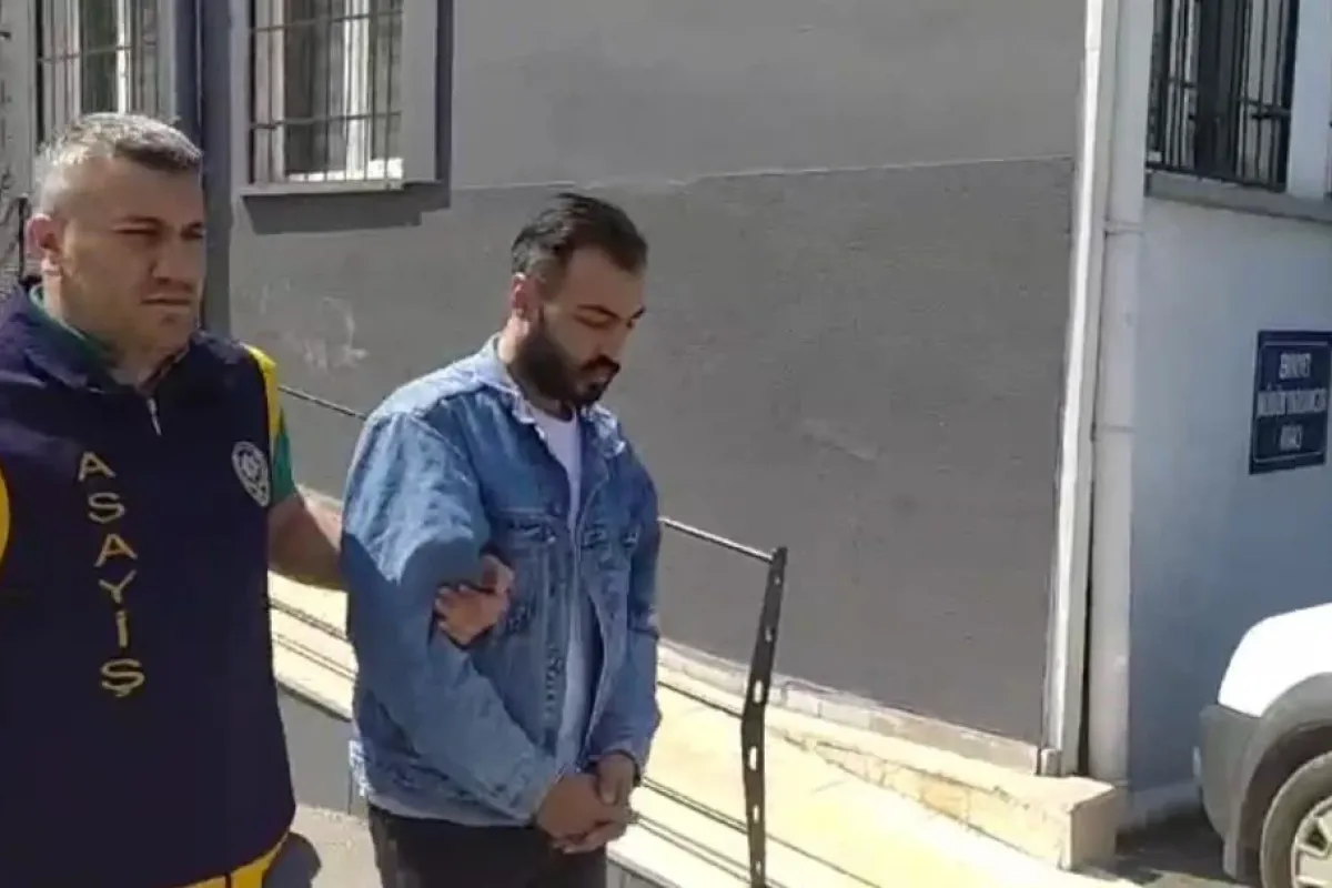 Yardımsever hırsız kamerada