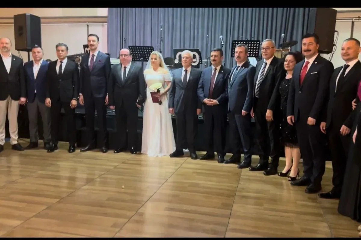 Podyum Davette görkemli düğün