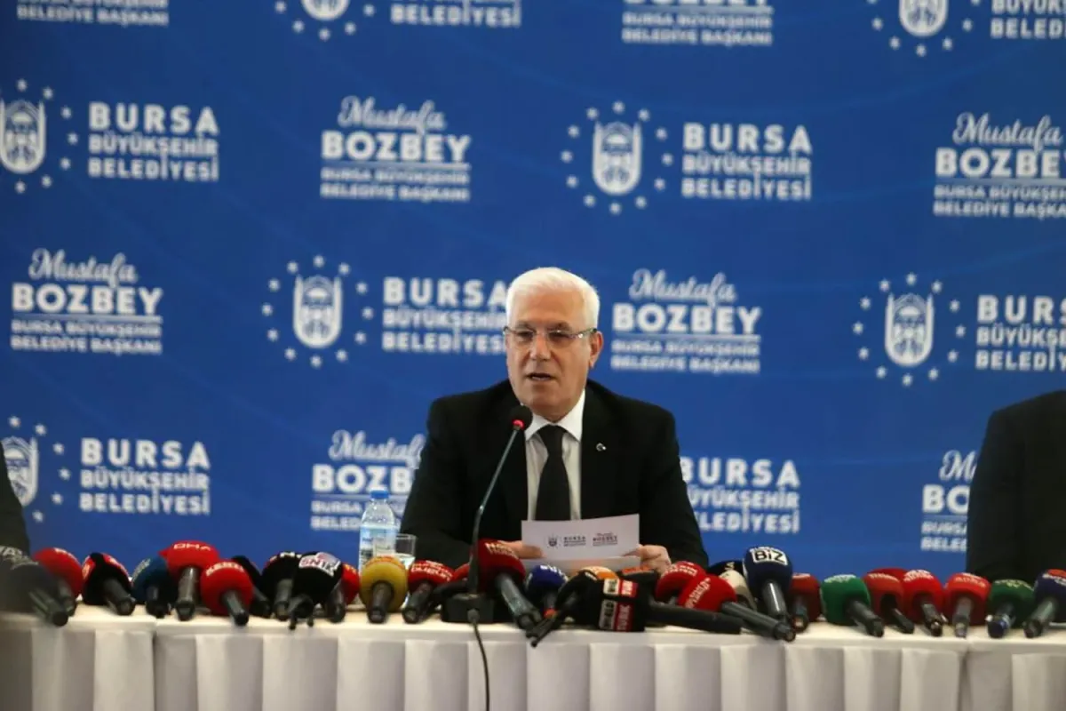 Başkan Bozbeyden yeğen açıklaması
