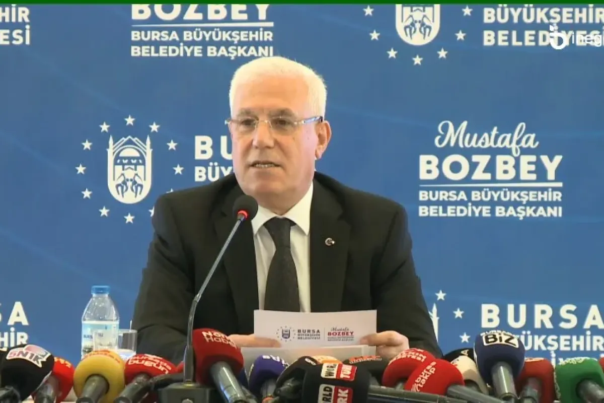 Mustafa Bozbey 30 günlük raporu açıkladı; Açıklanan borç dikkat çekti