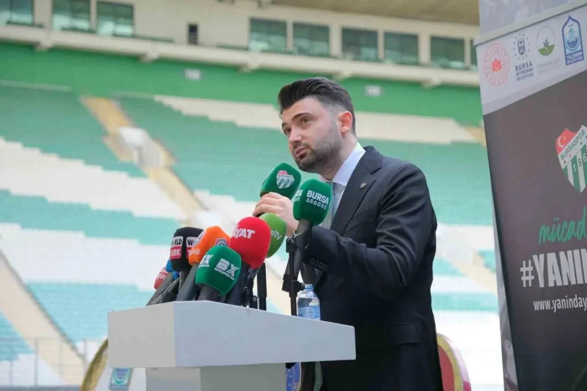 Bursaspor Başkanı Enes Çelik: Bursaspor büyüklüğünü hiçbir zaman kaybetmeyecek