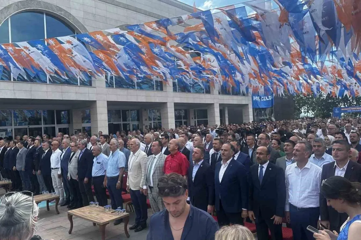 AK Parti Bursa teşkilatı bayramlaştı