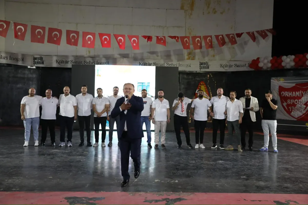 Orhaniyespor'da 50.Yıl Belgesi Galası Coşkusu