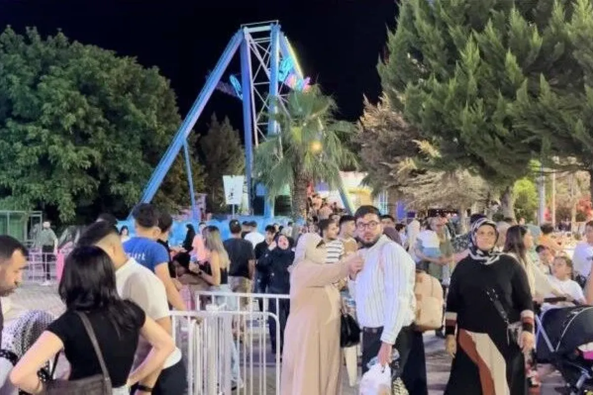 Bayramın ilk günü lunapark doldu taştı