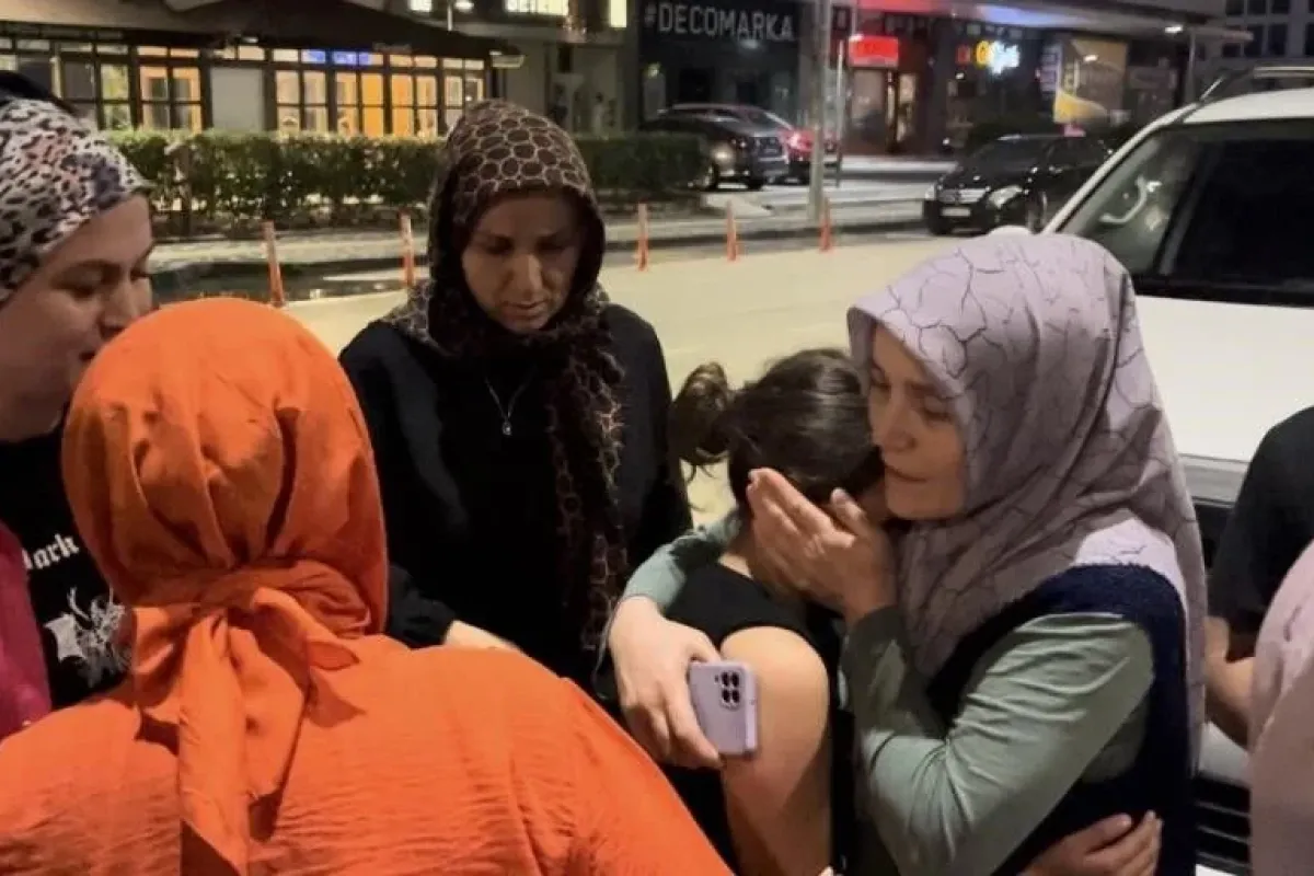 Kayıp 3 kız kenti ayağa kaldırdı... Saatler sonra ailelerine kavuşma anları herkesi duygulandırdı