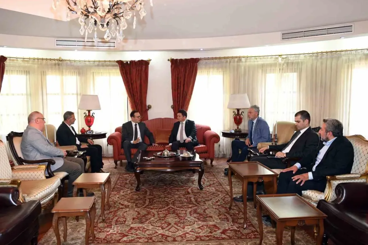 Başkan Aydından Kosovada ziyaretler