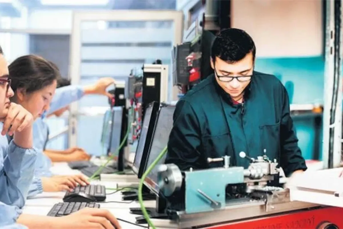 İnegölde 9. Sınıf Öğrencilerine Mesleki Eğitim Fırsatı