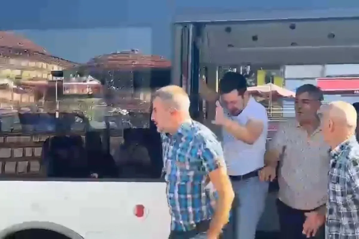 Otobüste yer kavgası