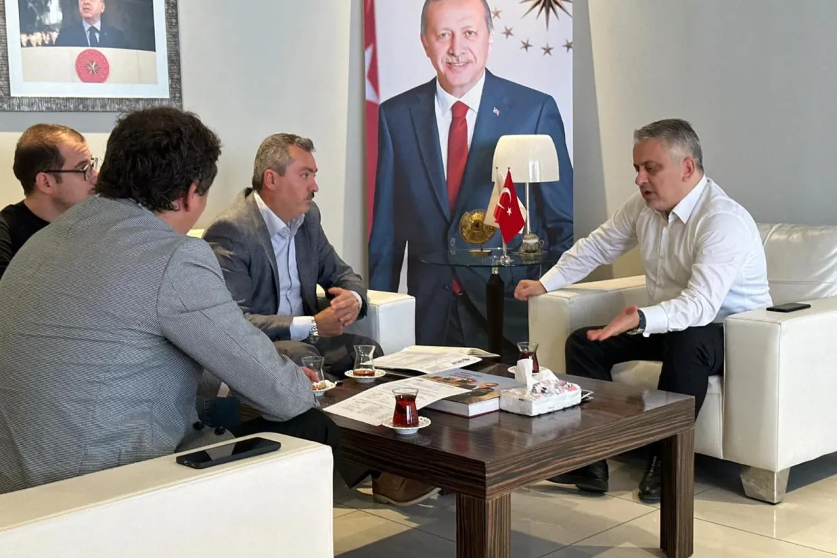 İnegöl ve Bursamızın eğitim yatırımlarının yakın takipçisiyim.