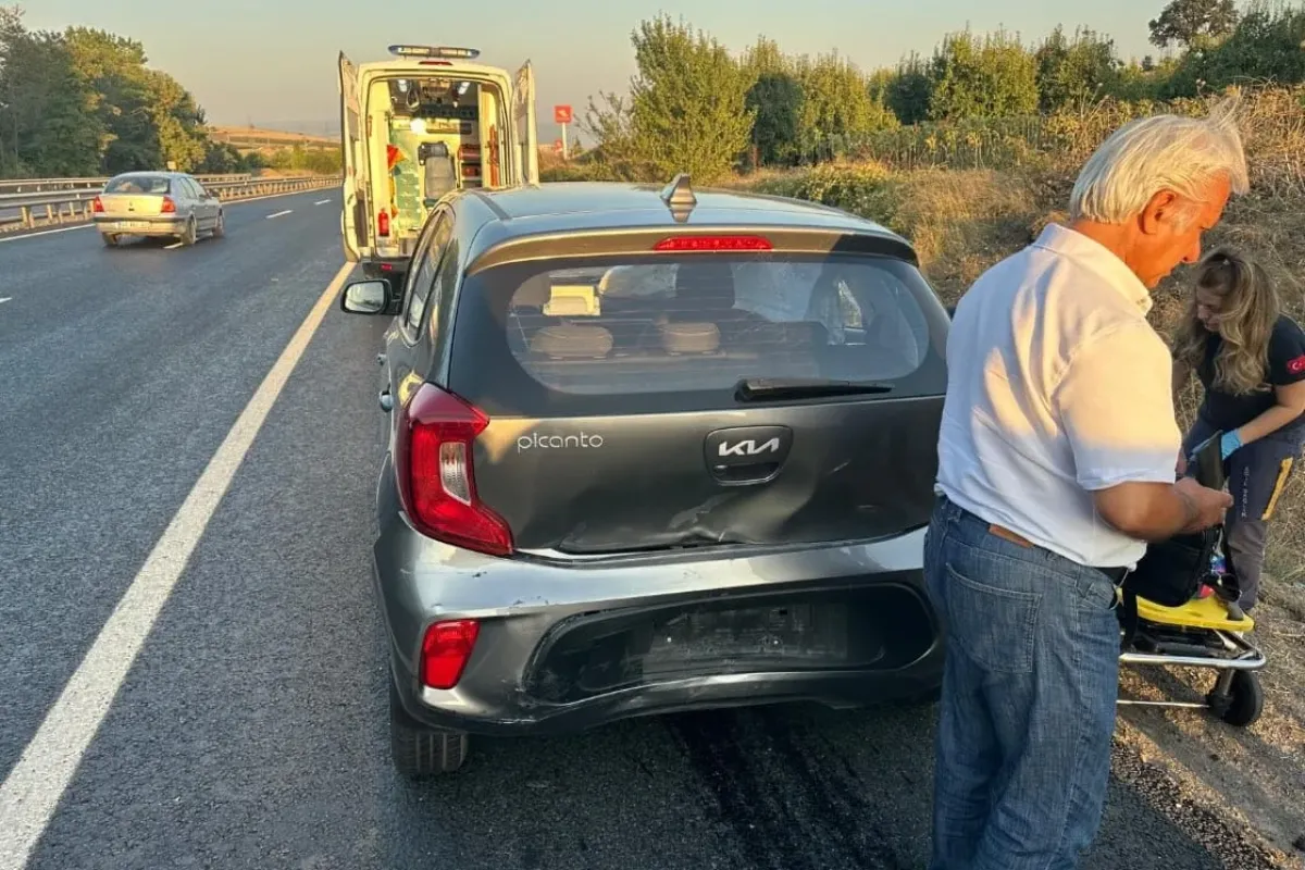 İnegöl'de Trafik Kazası: İki Kişi Yaralandı