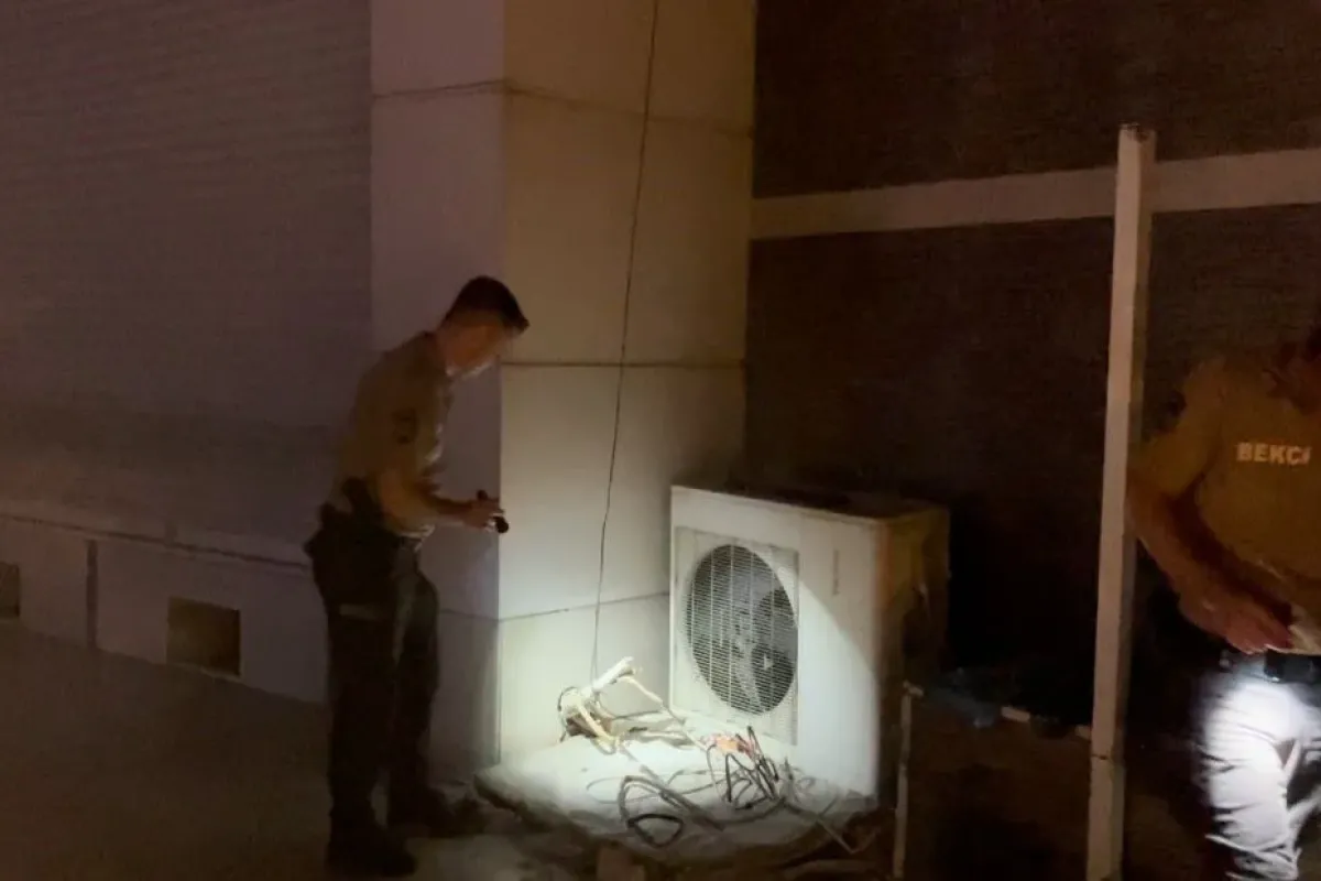 Klima hırsızları gece kartallarına takıldı, 2 şüpheli suçüstü yakalandı