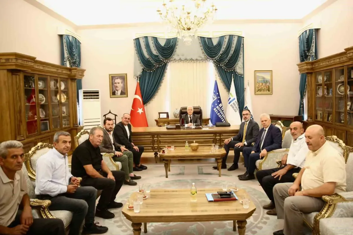 Başkan Bozbey, su sorunu çeken köylülerle bir araya geldi