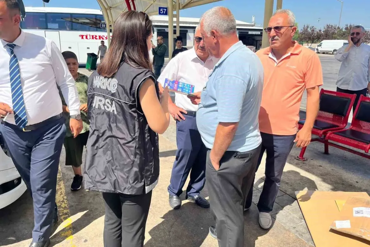 Bursa Emniyetinden vatandaşlara Narko Nokta ve Narkolog eğitimi