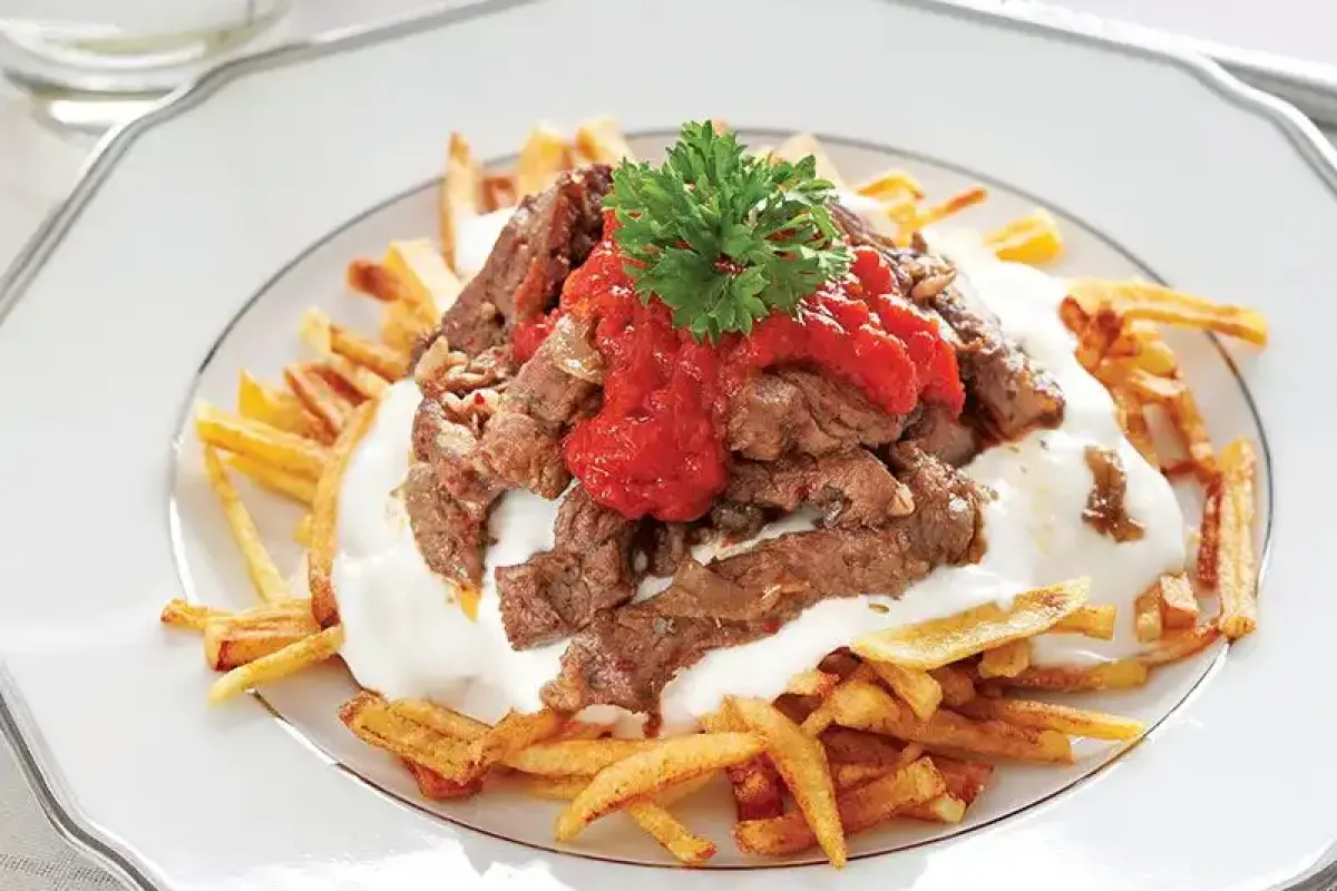 Patatesli dana çökertme kebabının fiyatı 55 TL