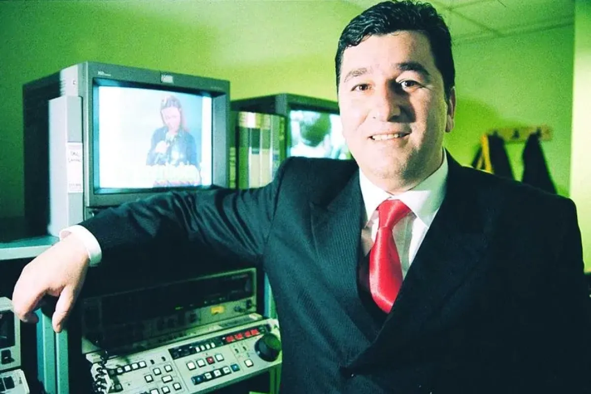 Oğuz Tongsir Kimdir, Başörtüsü Skandalı Nedir?