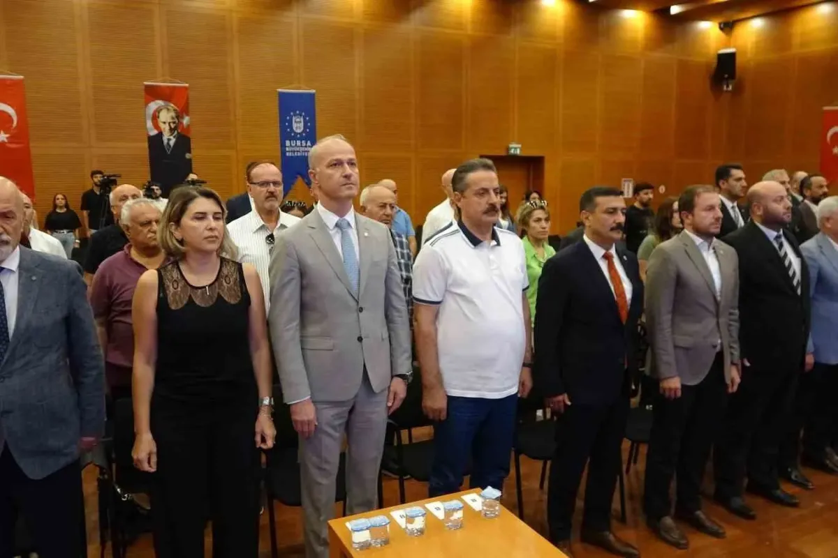 Artvin Vakfında Adnan Demirci güven tazeledi