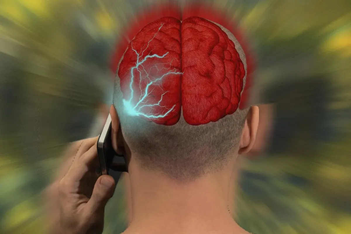 Cep Telefonları Kanser Yapar mı? DSÖ Önemli Sonuçları Açıklandı