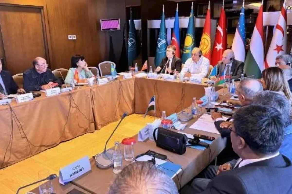 Türk Dünyası 34 Harften Oluşan Ortak Türk Alfabesi Üzerinde Uzlaştı