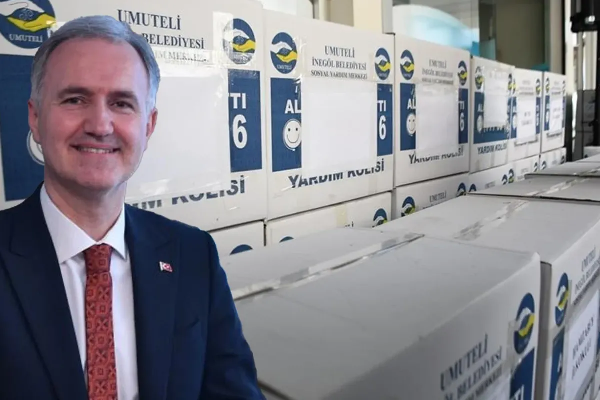 İnegöl Belediyesi’nden bin 500 öğrenciye kırtasiye yardımı