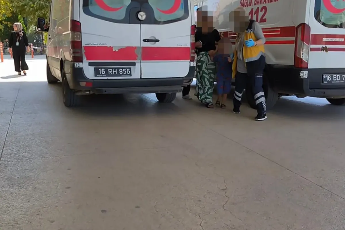 5 Yaşındaki Çocuk Bıçakla Oynarken Gözünden Yaralandı