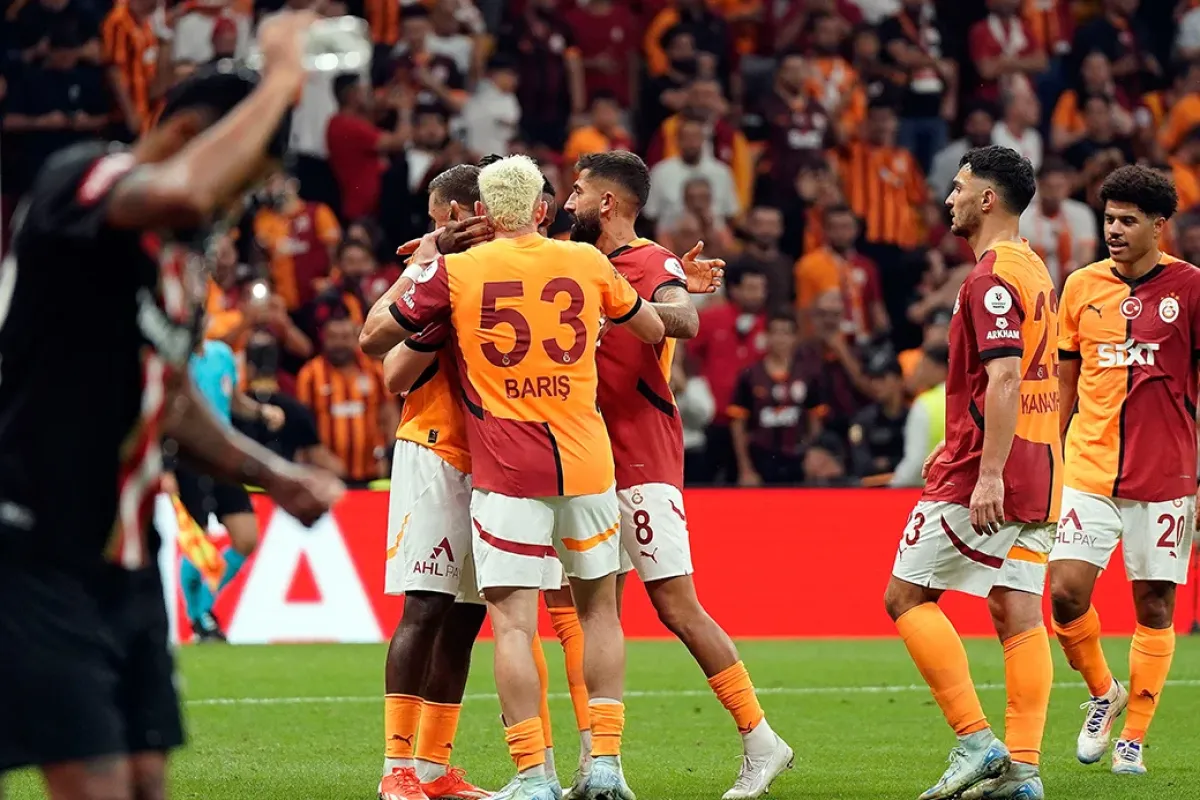 Galatasaray-PAOK Maçı Ne Zaman, Saat Kaçta ve Hangi Kanalda? Şifresiz Yayın Detayları