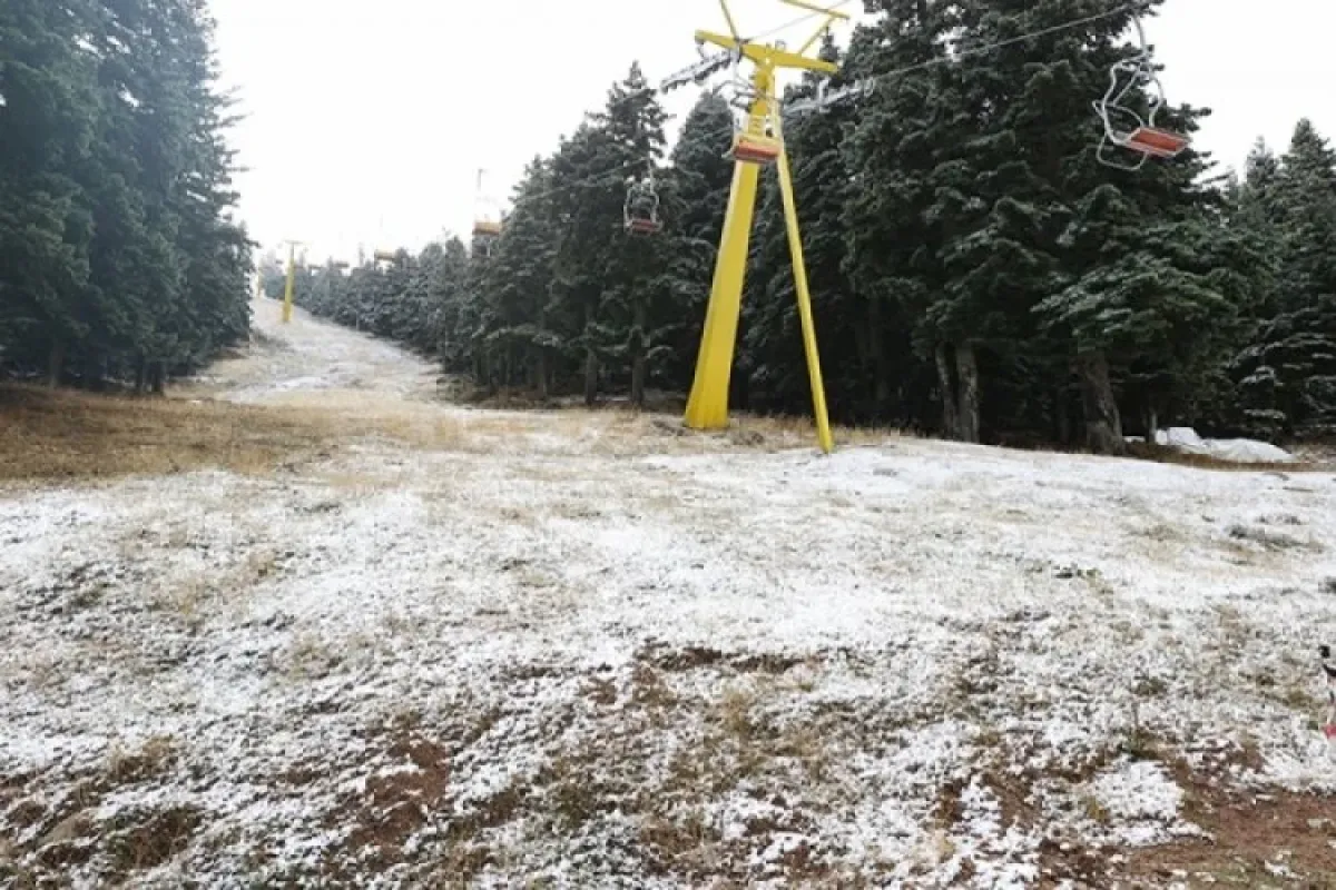 Uludağ'a Sezonun İlk Karı Eylül'ün Son Gününde Yağdı
