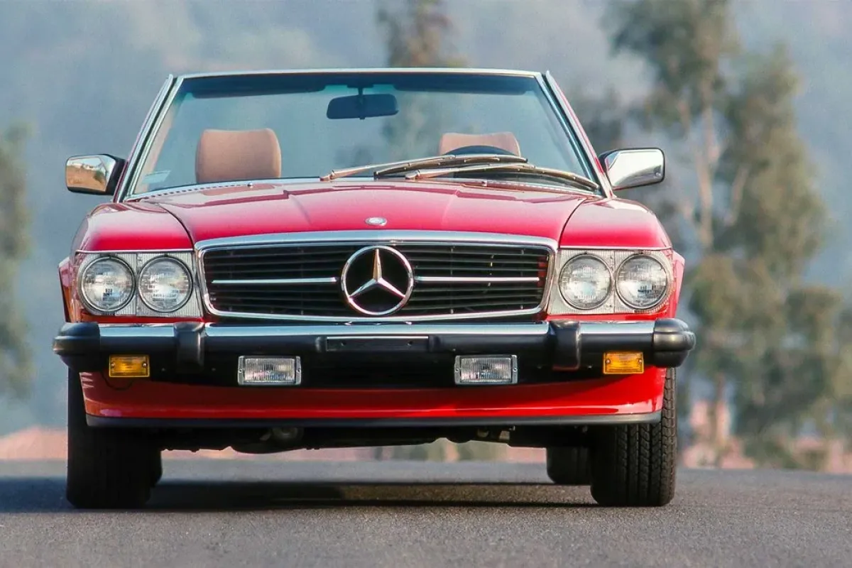Mercedes ve Klasik Araç Tutkunları İnegöl’de Buluşuyor
