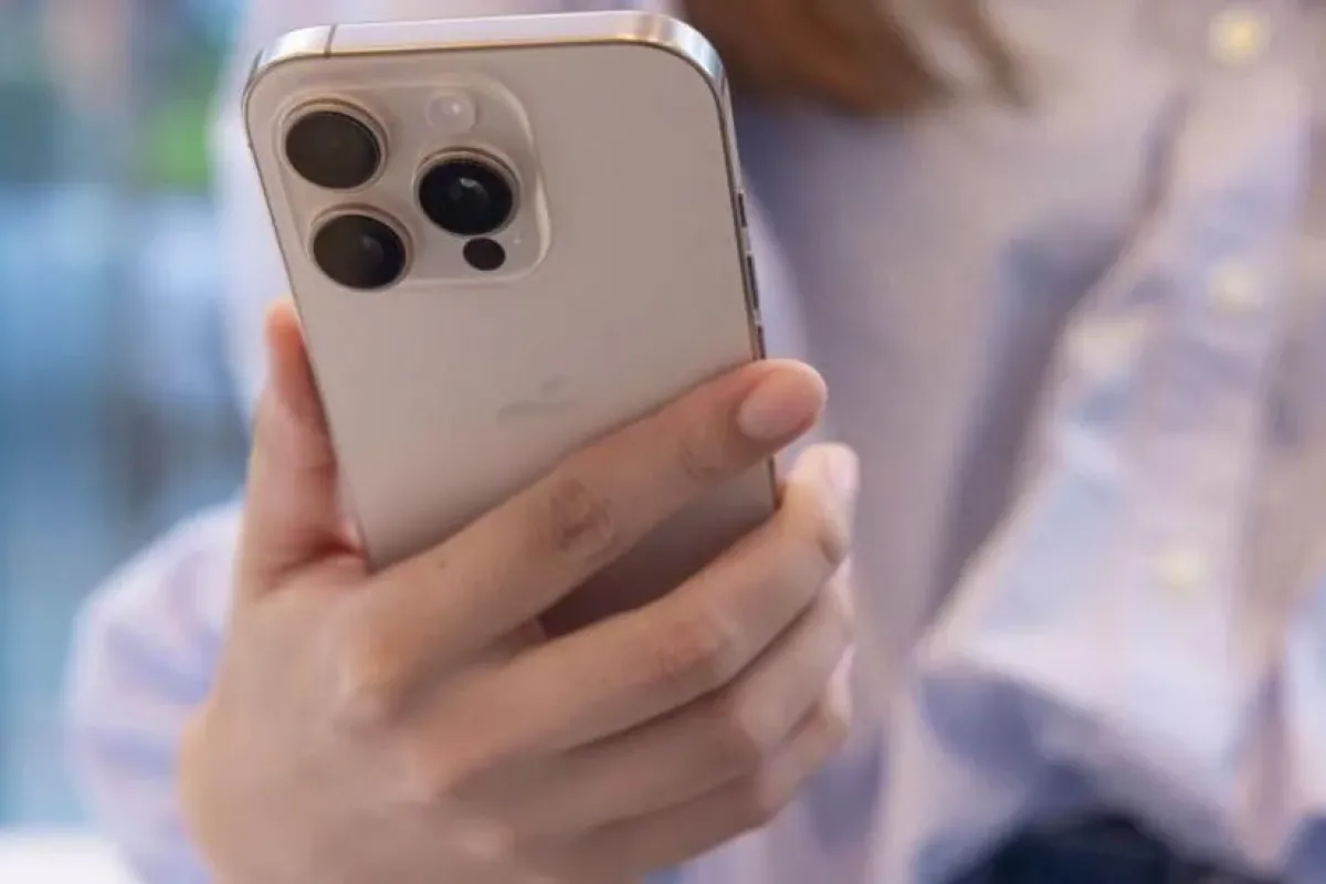 Apple, Yapay Zeka Destekli “Apple Intelligence” Özelliklerini Kullanıcılara Sundu