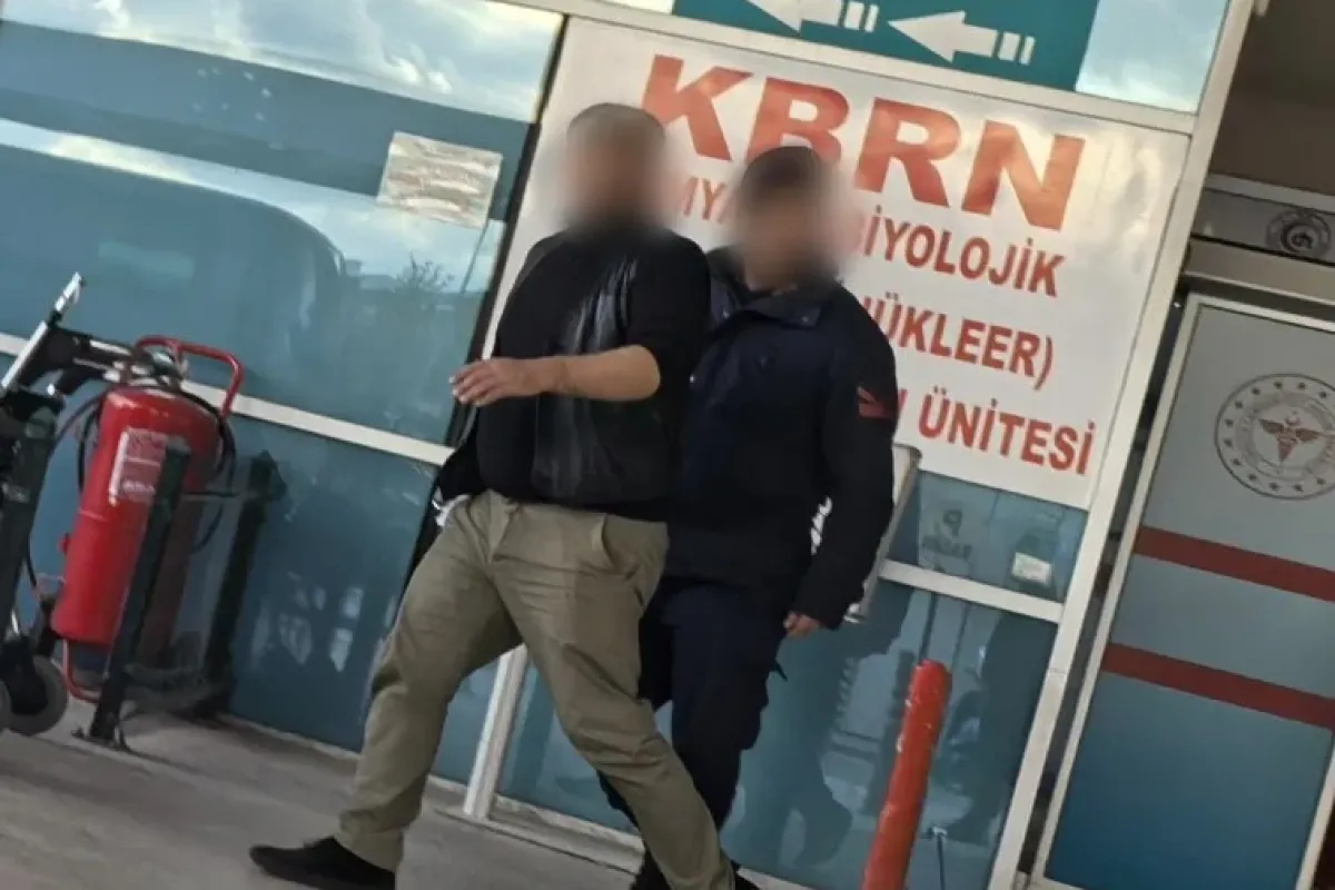 Trafiği tehlikeye düşüren sürücü tutuklandı