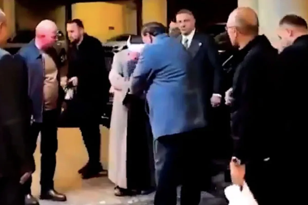 Cübbeli Ahmet’in Alaattin Çakıcı Ziyareti Olay Oldu: El Öpmeye Çalıştı!