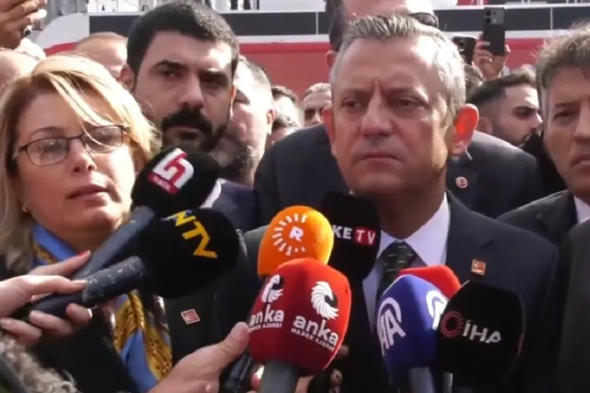 CHP'e 3 belediye başkanı mitinge katılmadı!