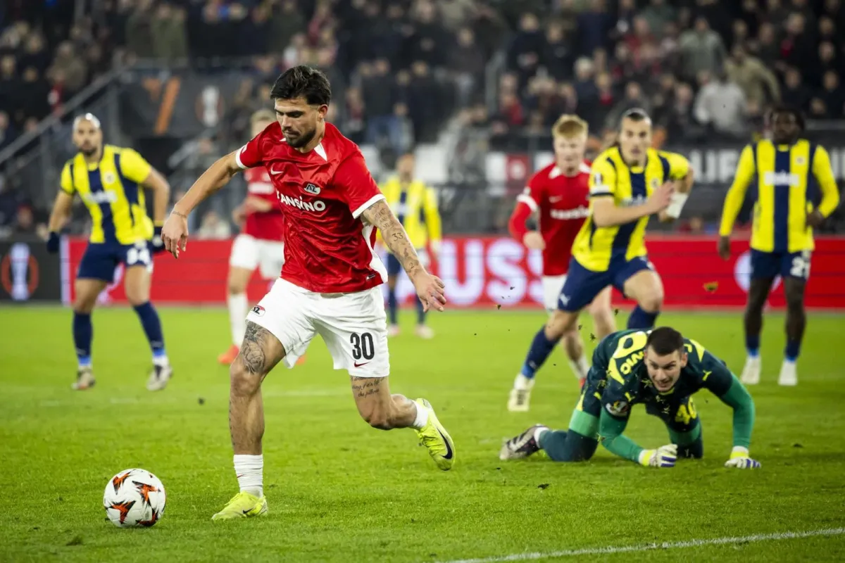 AZ Alkmaar 3-1 Fenerbahçe maçı geniş özeti VİDEO