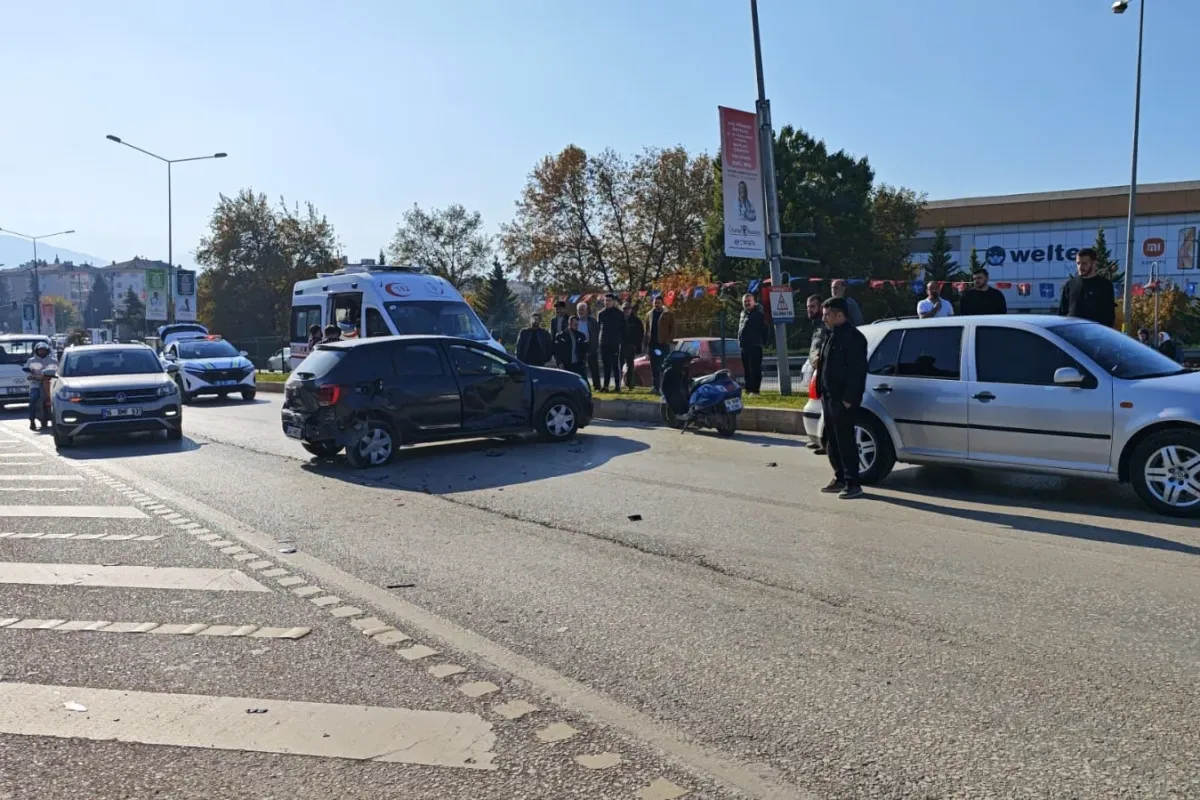 Alanyurt yolu savaş alanına döndü; 2 yaralı