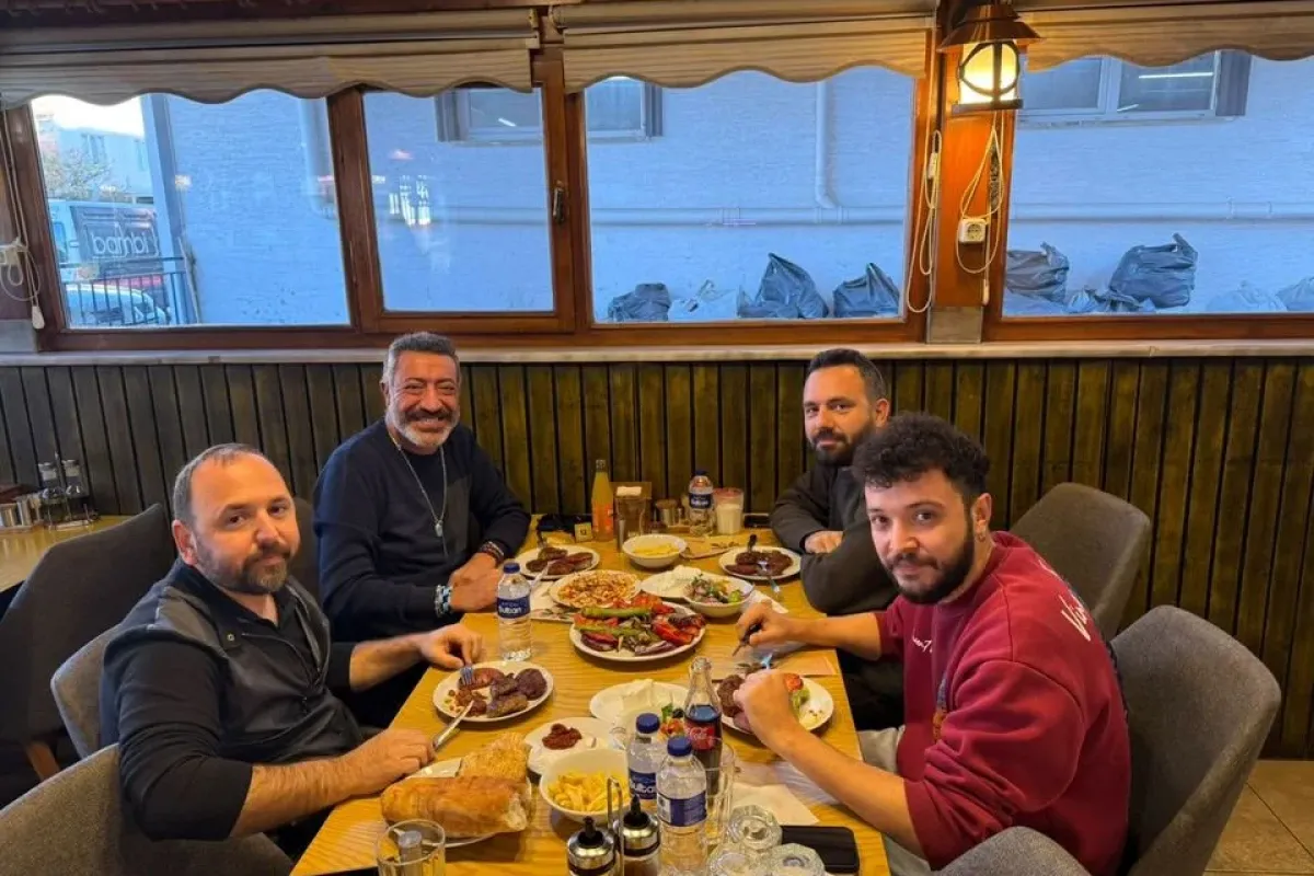 Hakan Altun İnegöl Köftesi'ne Hayran Kaldı