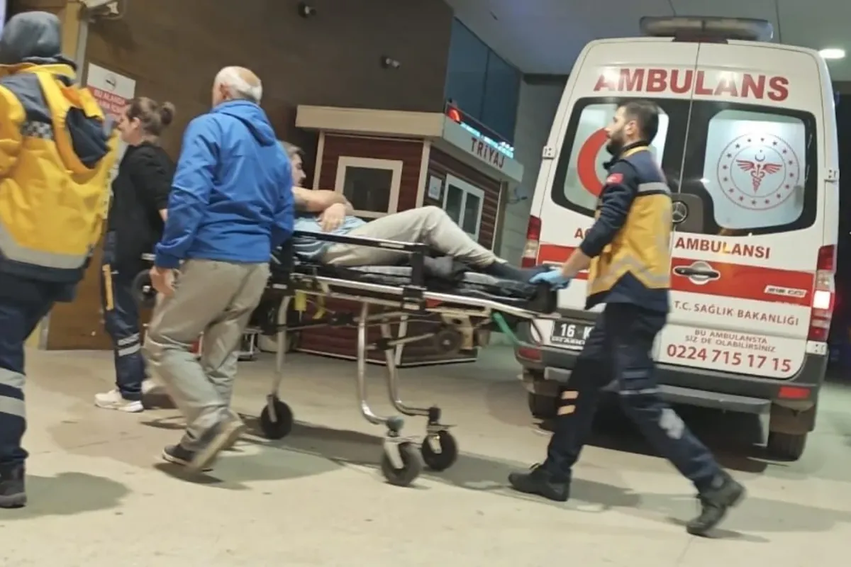 Epilepsi Krizi Geçiren Sürücünün Aracı Kontrolden Çıktı: Bir Yaralı